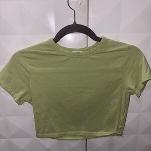 Cropped Light Green Tee - Simple Casual Crop Top💚💚